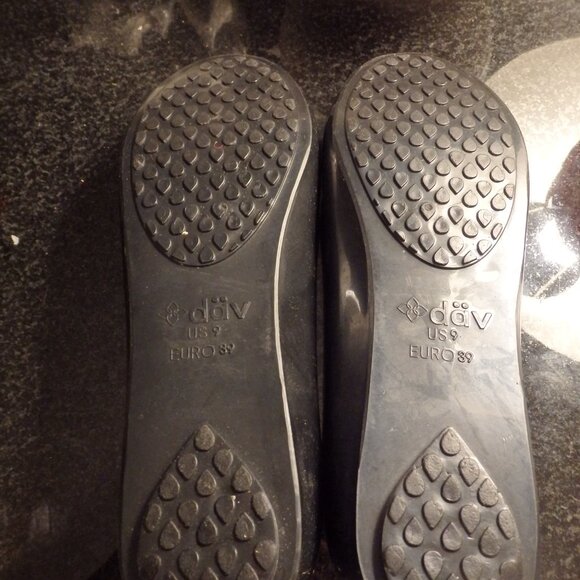 Black DAV rain ballet slip ons size 9 - Picture 3 of 3